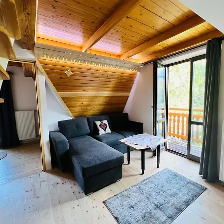 Tatrydom Apartament Loft Z Kominkiem Apartment *